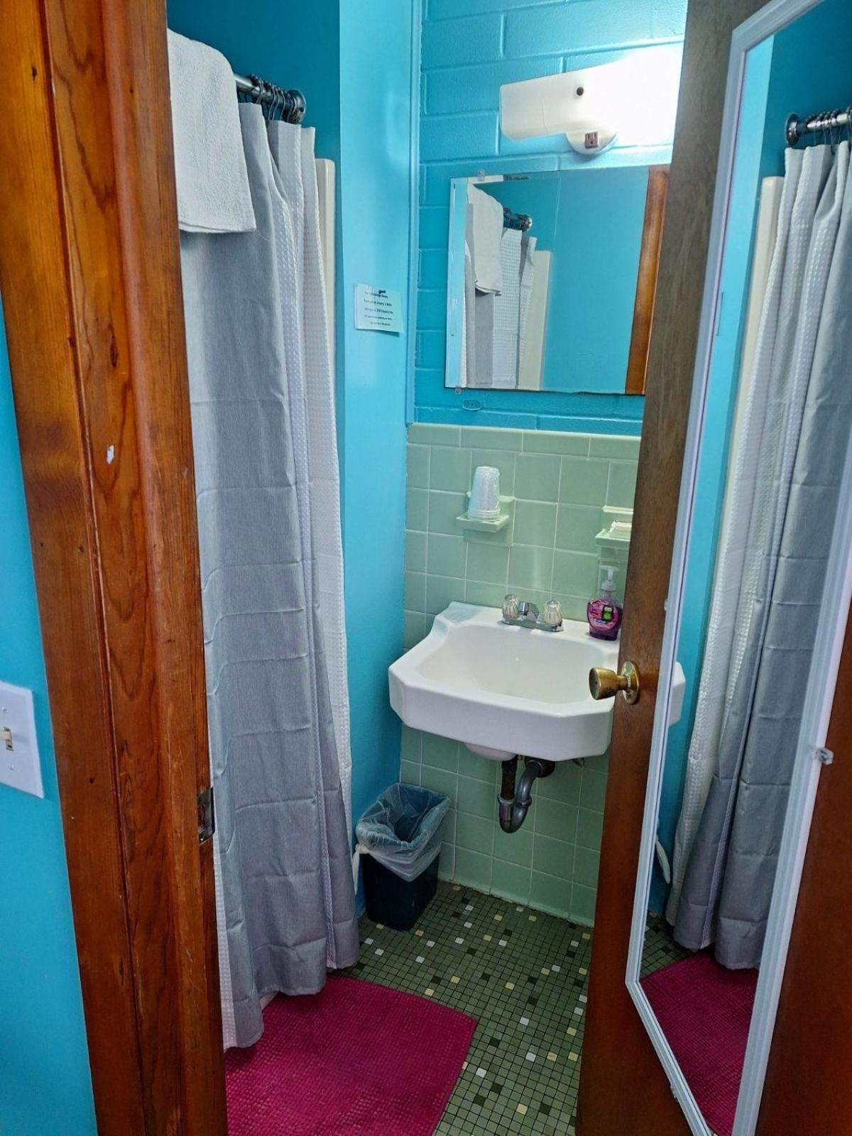 Lake Point Motel มาร์เบิลเฮด ภายนอก รูปภาพ
